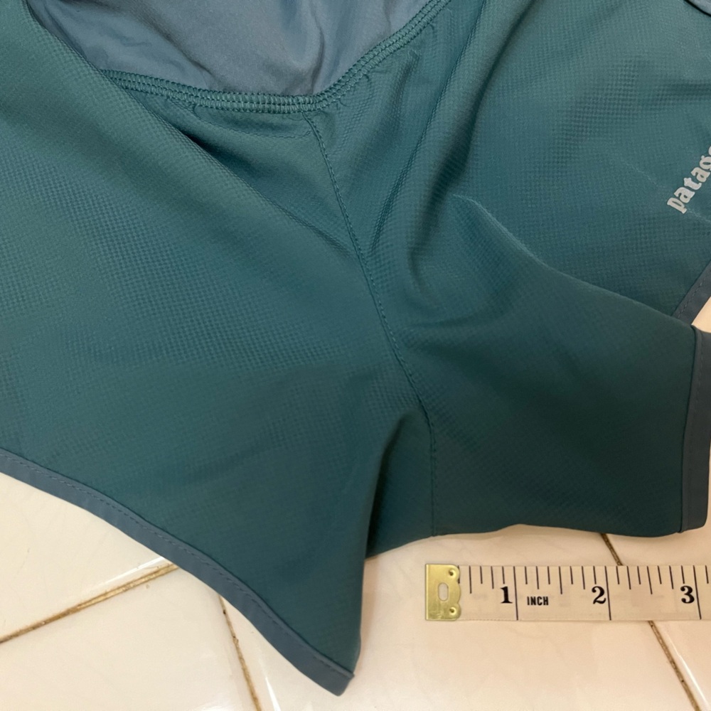 Patagonia women’s running shorts - Picture 6 of 6